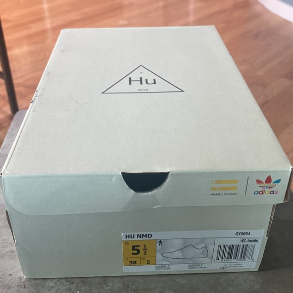 Pharrell X NMD Human Race “Aqua”ADIDAS boys size 5.5  woman’s size 7 - Picture 10 of 10